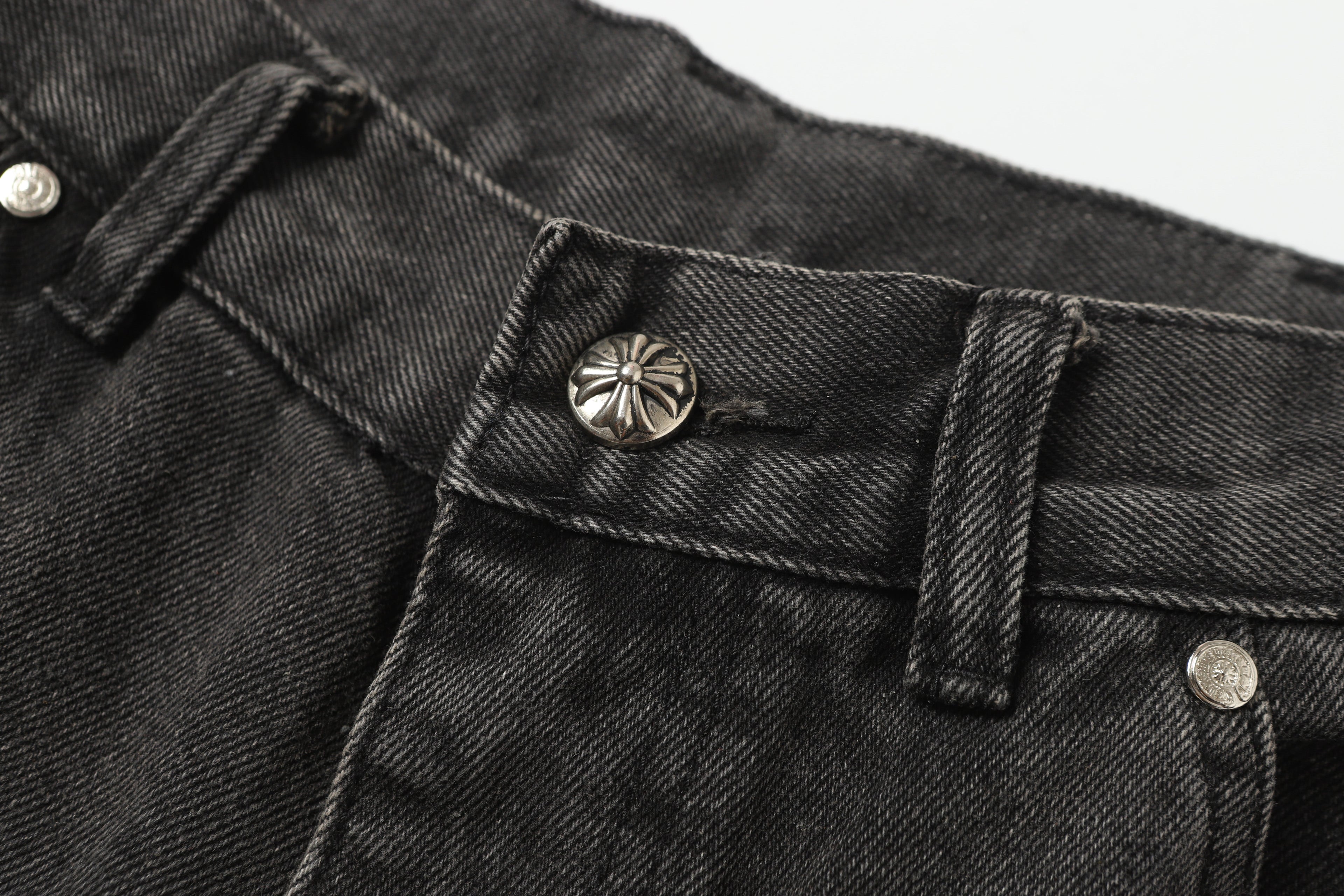 Chrome Hearts Vintage Cross Patchwork Washed Carpenter Denim Shorts 9903